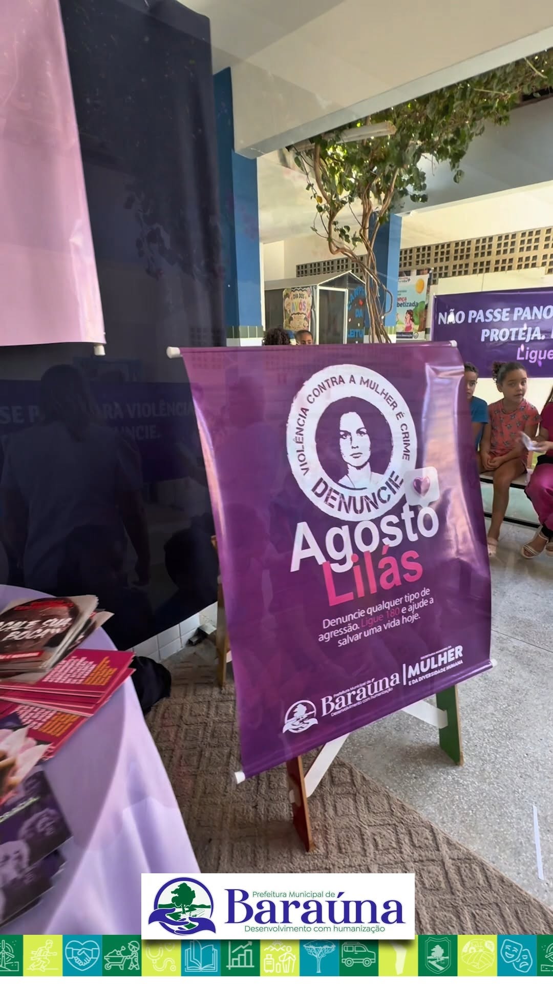 A Prefeitura de Baraúna deu início às ações do Agosto Lilás nas escolas, em uma parceri...