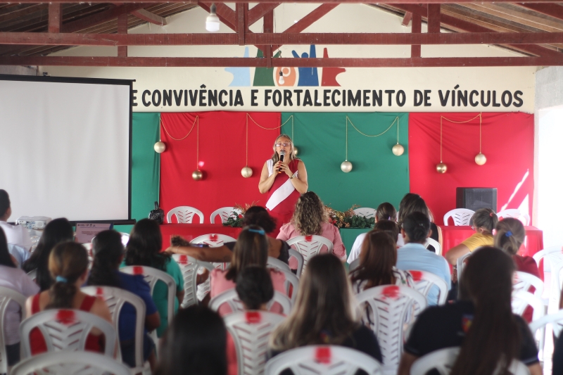 Palestra com o grupo de mães atípicas com a FUNAD